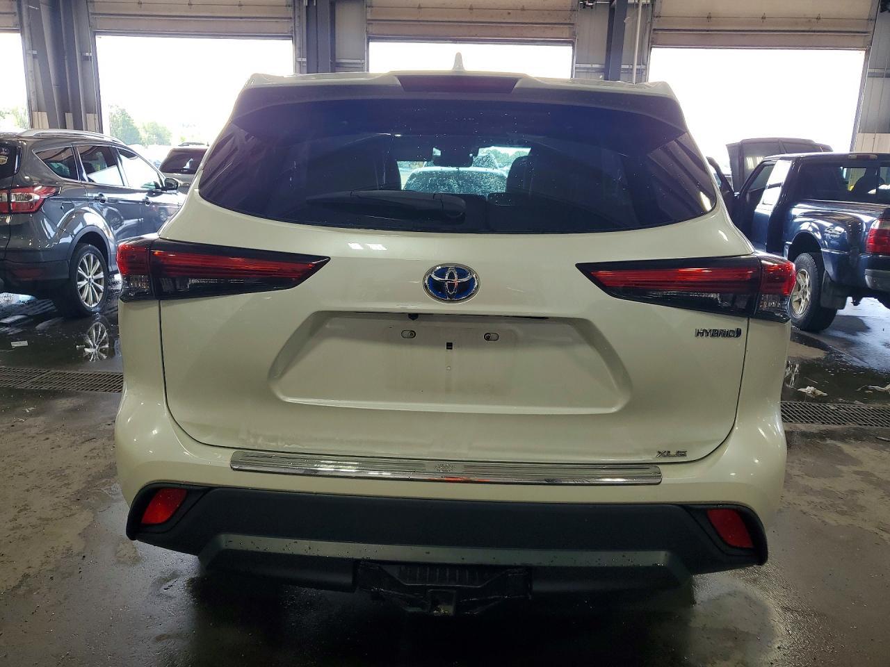 2020 Toyota Highlander Hybrid Xle - Фото 6