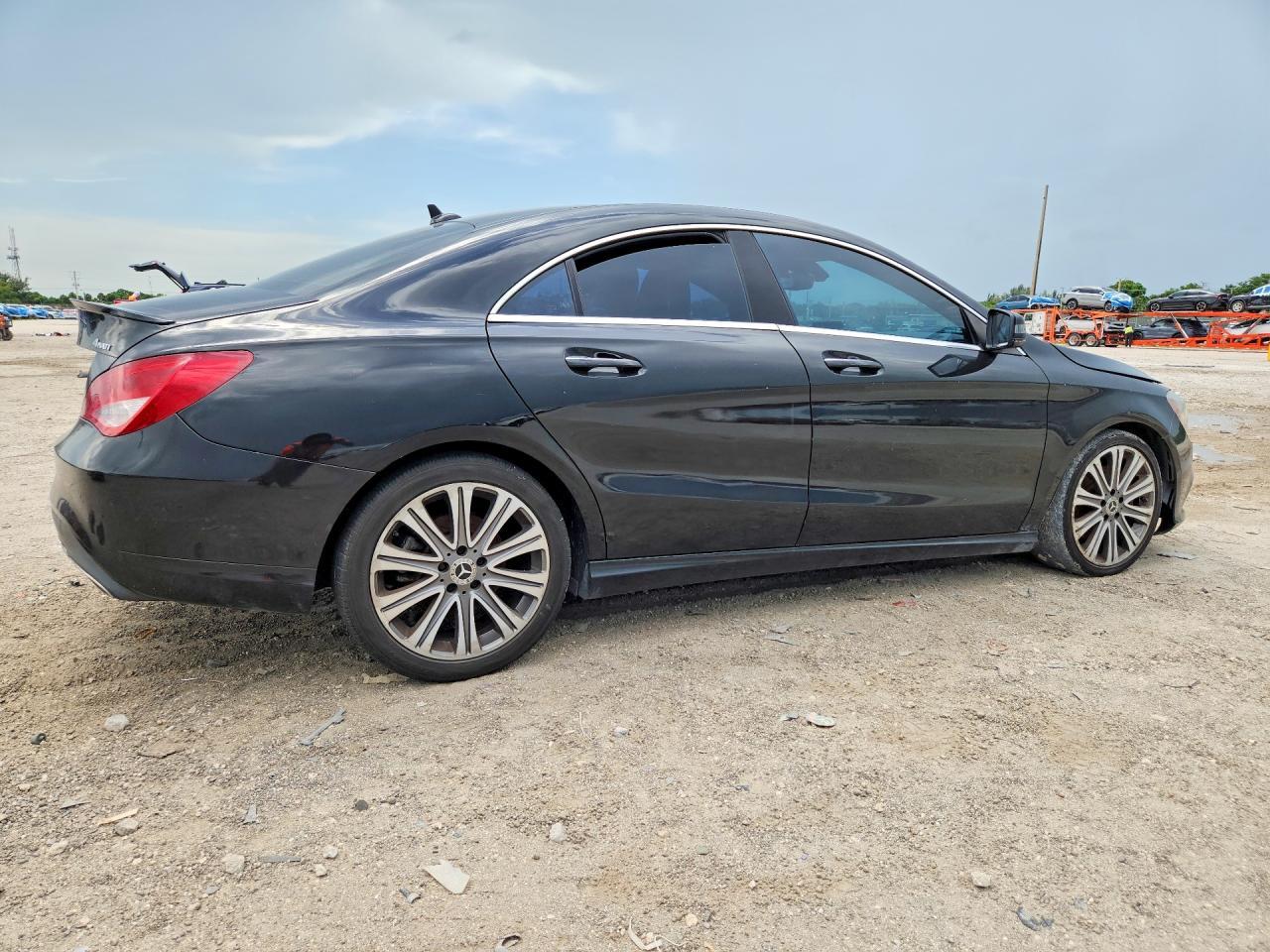 2018 Mercedes-Benz Cla 250 4Matic - Image 3
