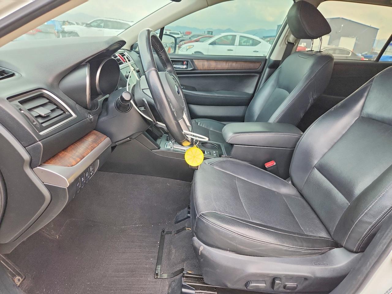 2015 Subaru Outback 2.5I Limited - Image 7