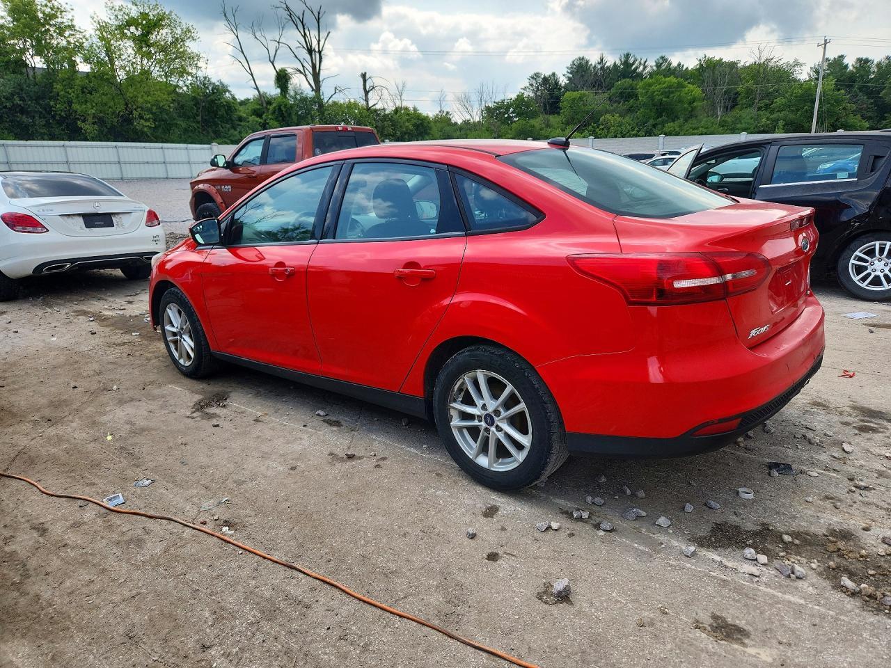 2016 Ford Focus Se - Фото 2
