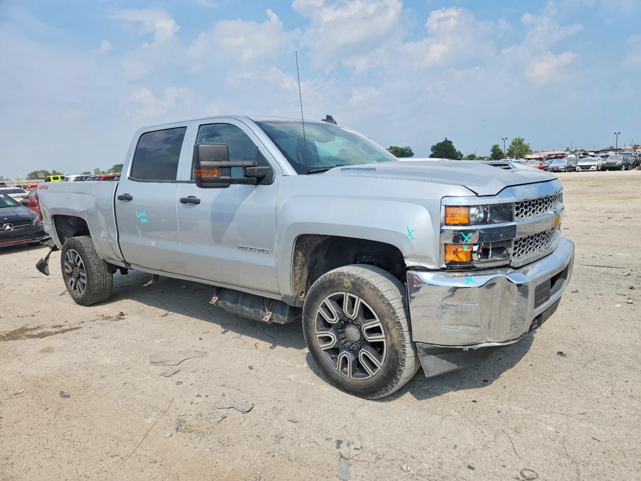 2019 Chevrolet Silverado K2500 Heavy Duty - Фото 4