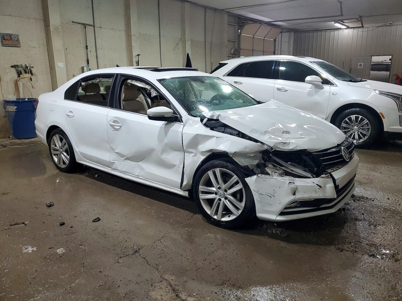 2017 Volkswagen Jetta Sel - Image 4