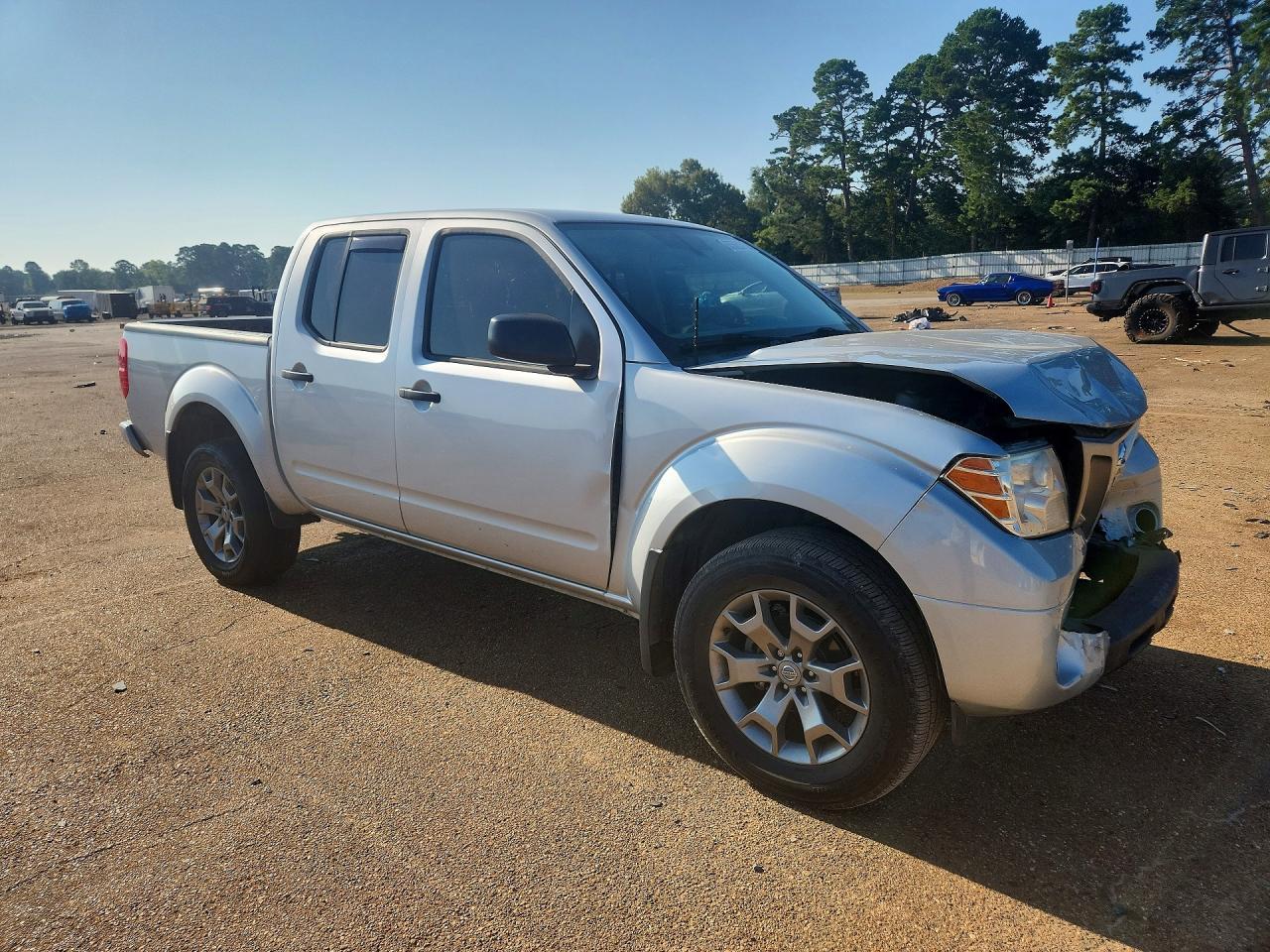 2020 Nissan Frontier Sv - Image 4