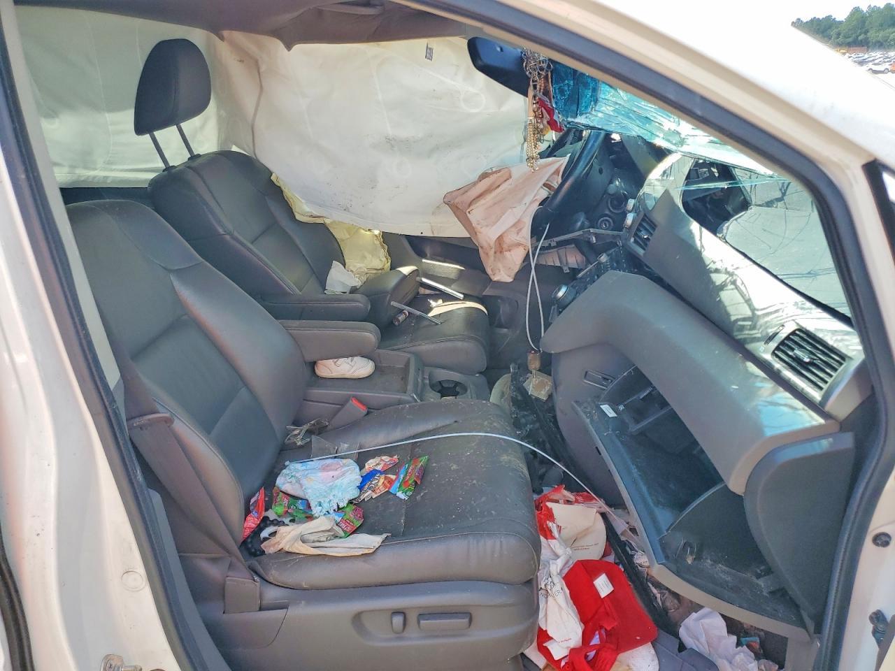 2013 Honda Odyssey Touring - Фото 7