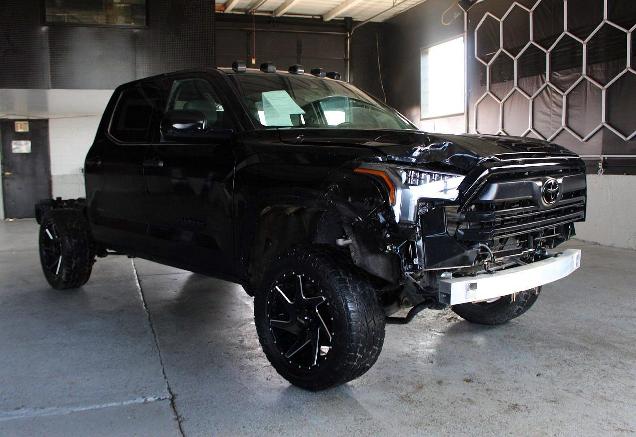 2024 Toyota Tundra Sr5