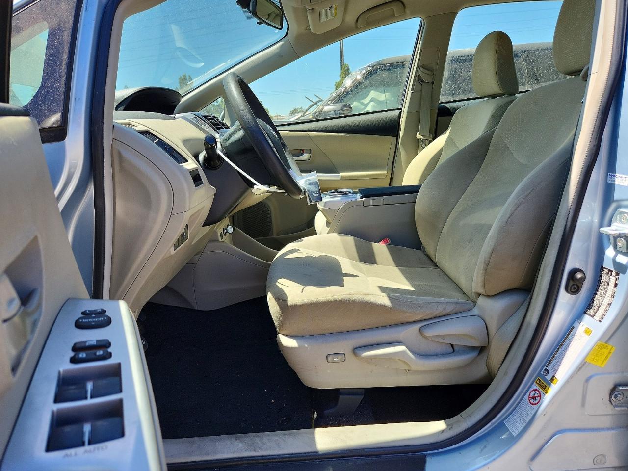 2012 Toyota Prius V Three - Image 7