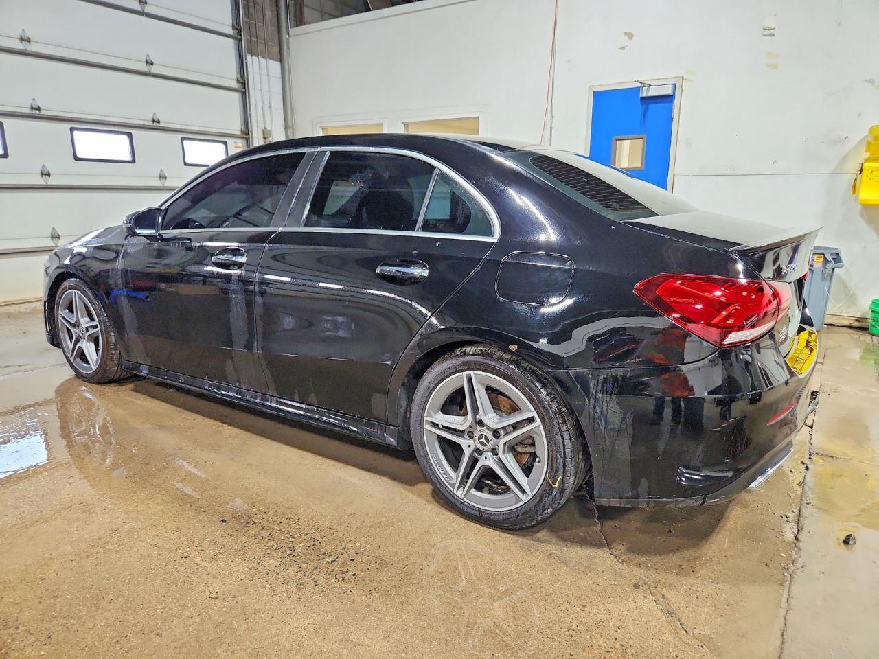2020 Mercedes-Benz A 220 4Matic - Image 2