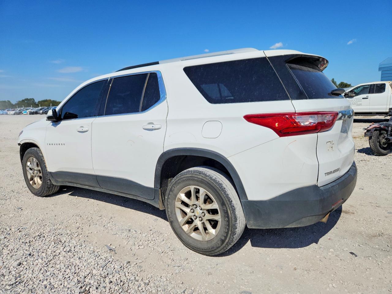 2018 Chevrolet Traverse Lt - Image 2