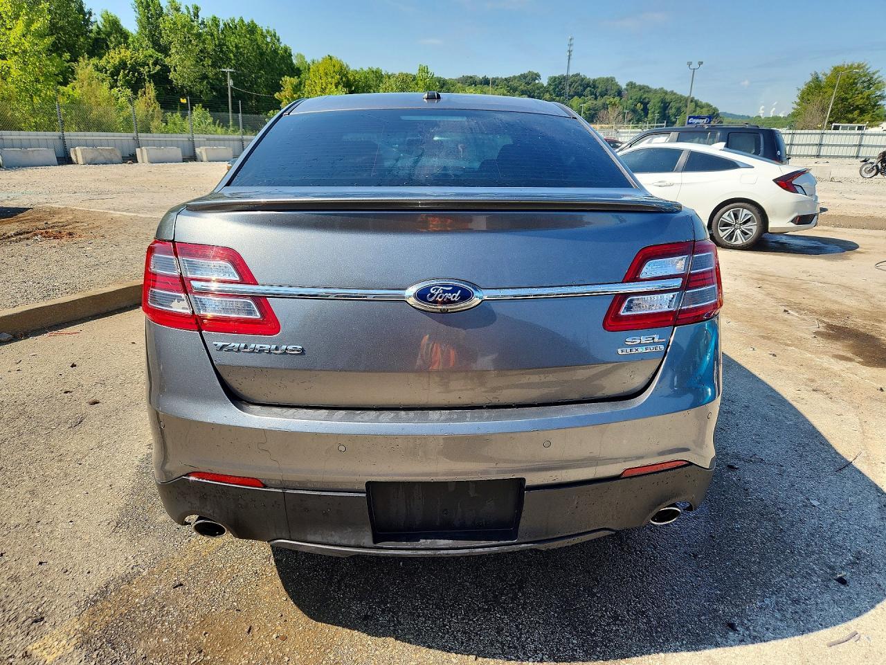 2014 Ford Taurus Sel - Фото 6