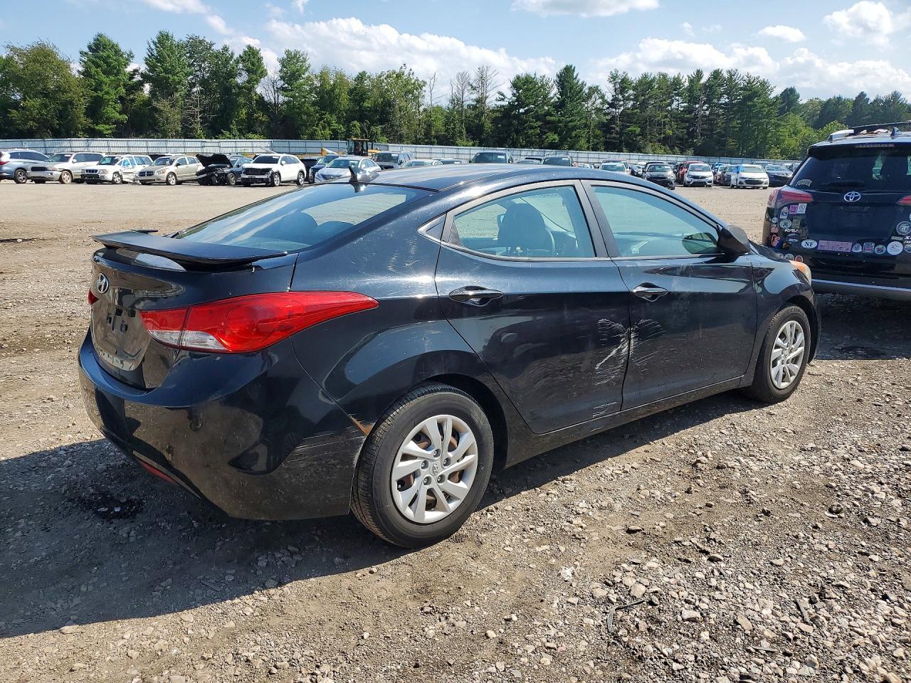 2011 Hyundai Elantra Gls - Image 3