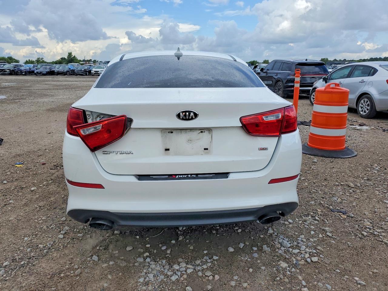 2015 Kia Optima Lx - Image 6