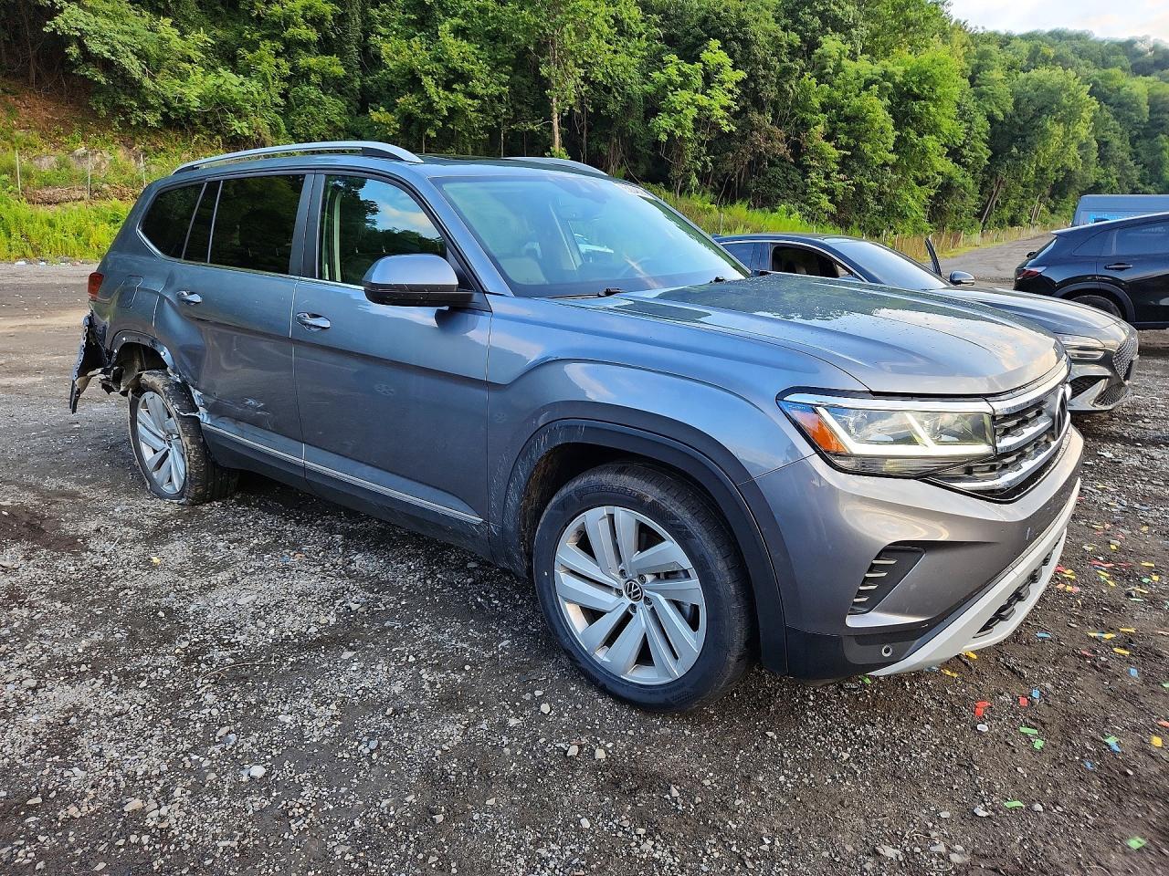 2021 Volkswagen Atlas Sel - Image 4