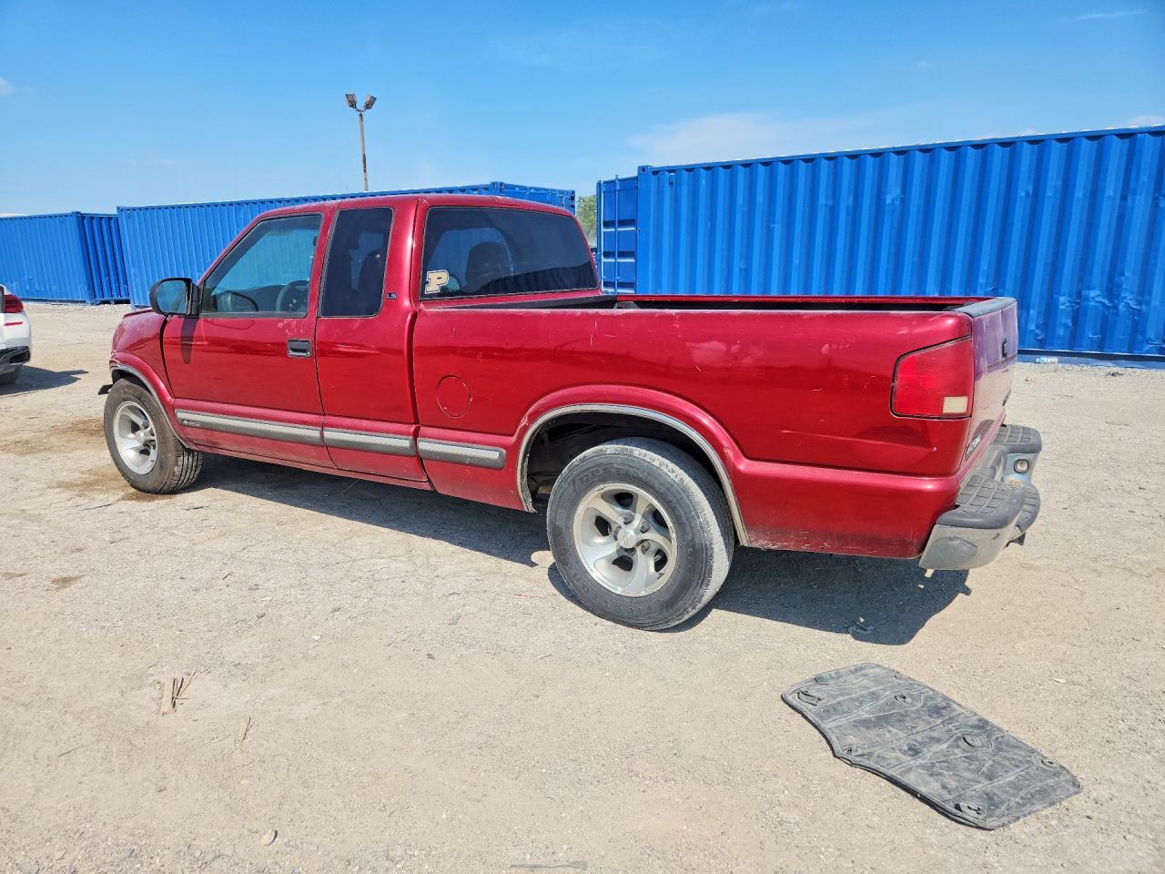 2001 Chevrolet S Truck S10 - Image 2