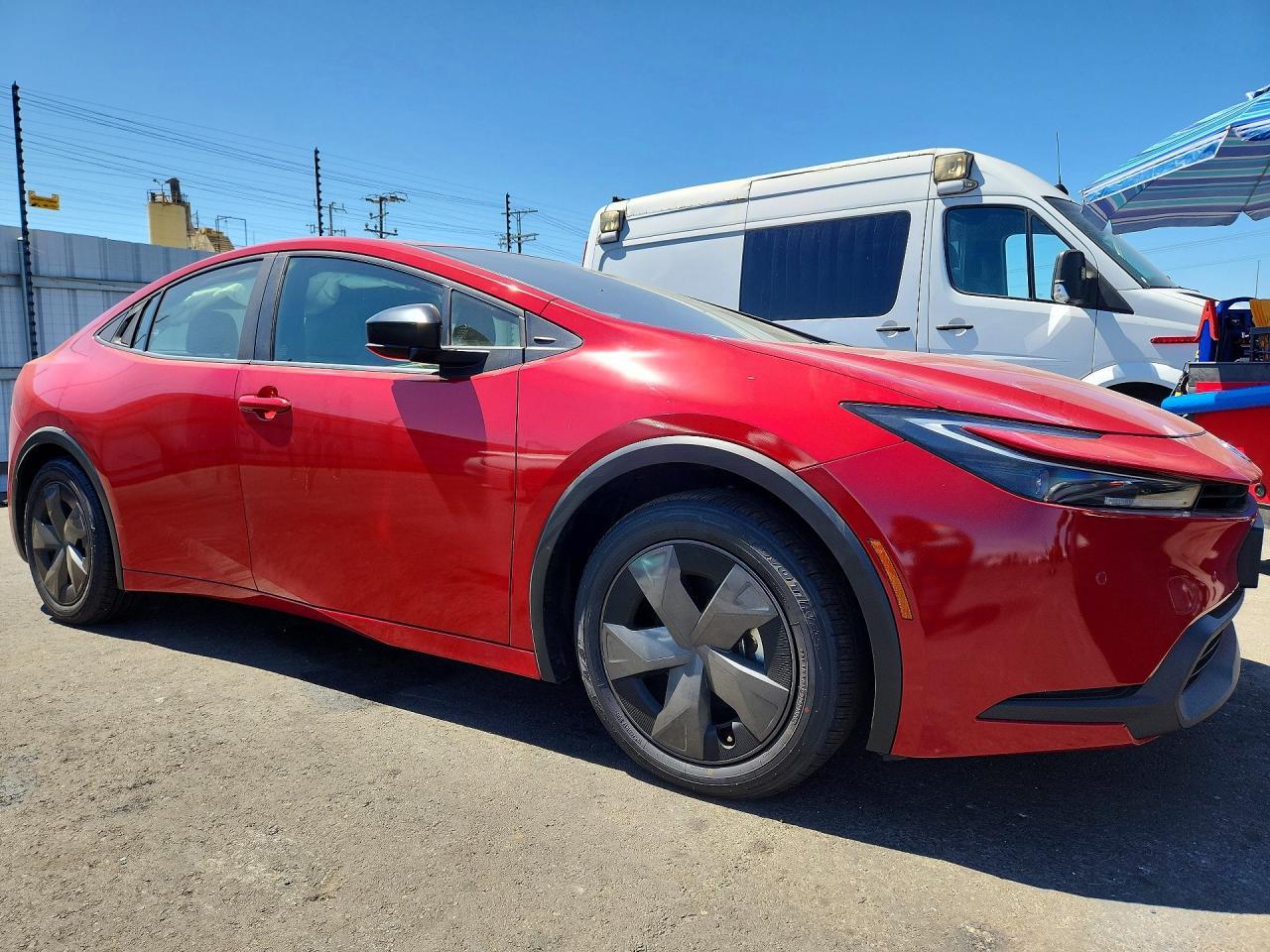 2023 Toyota Prius Le - Image 4