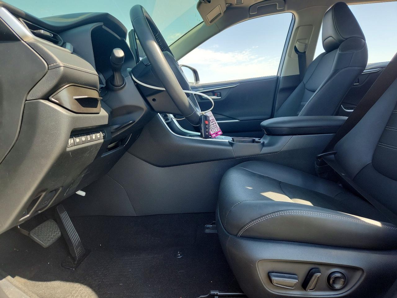2024 Toyota Rav4 Limited - Фото 7