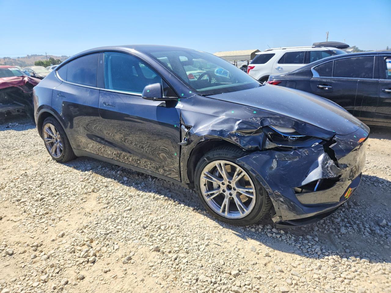 2024 Tesla Model Y - Фото 4