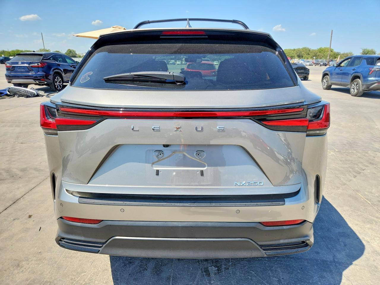 2025 Lexus Nx 250 Premium - Фото 6