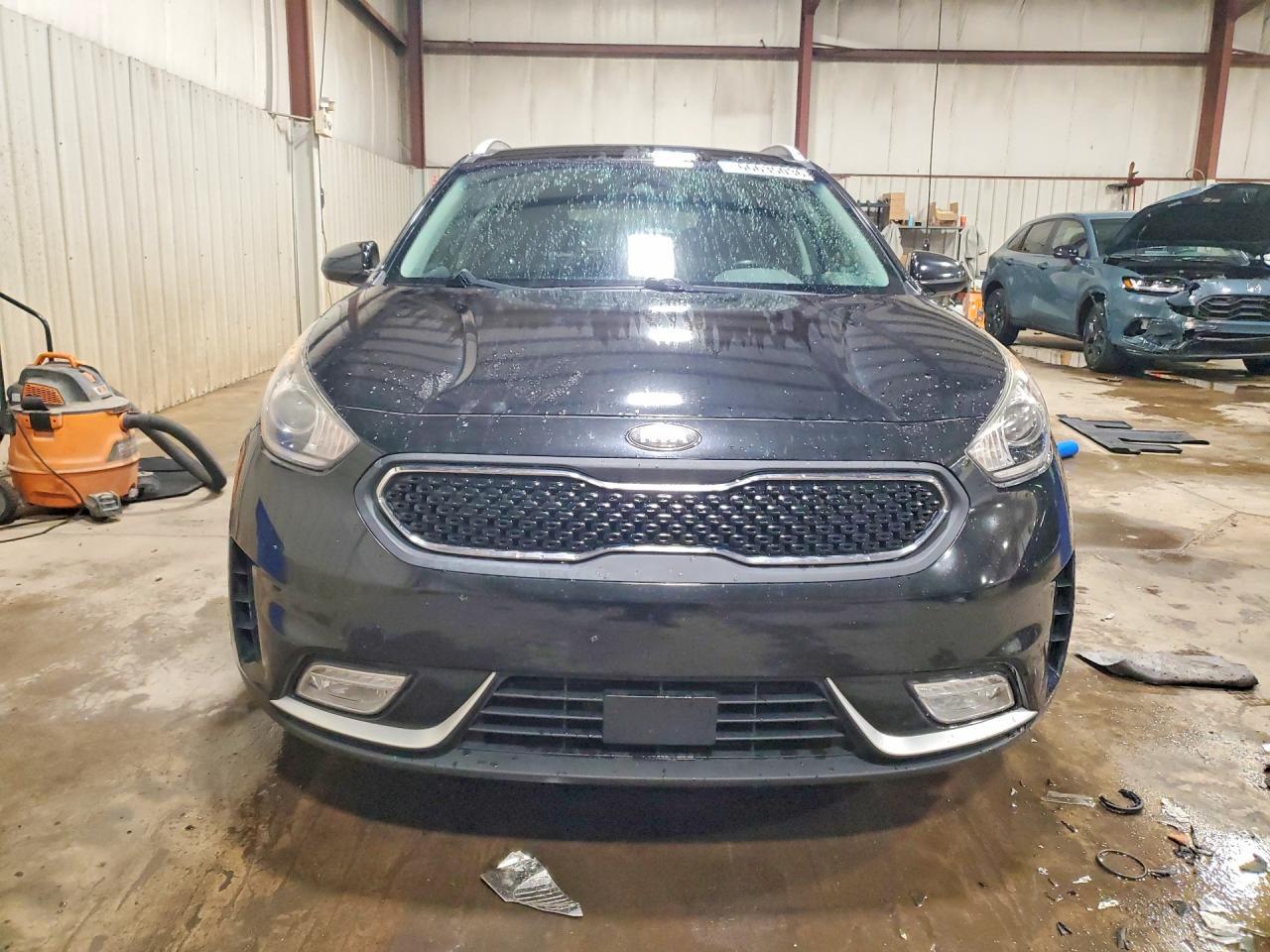 2017 Kia Niro Lx - Фото 5