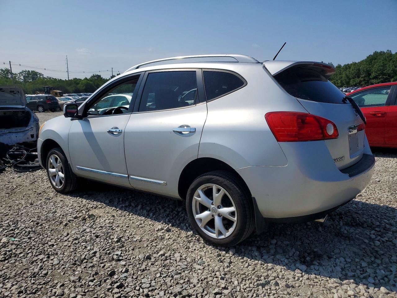 2012 Nissan Rogue S - Фото 2