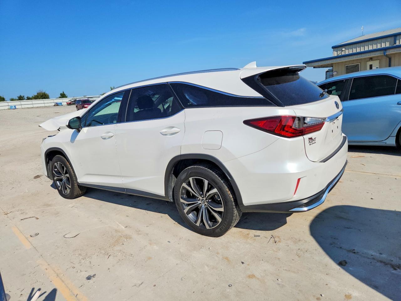 2022 Lexus Rx 350 L - Фото 2