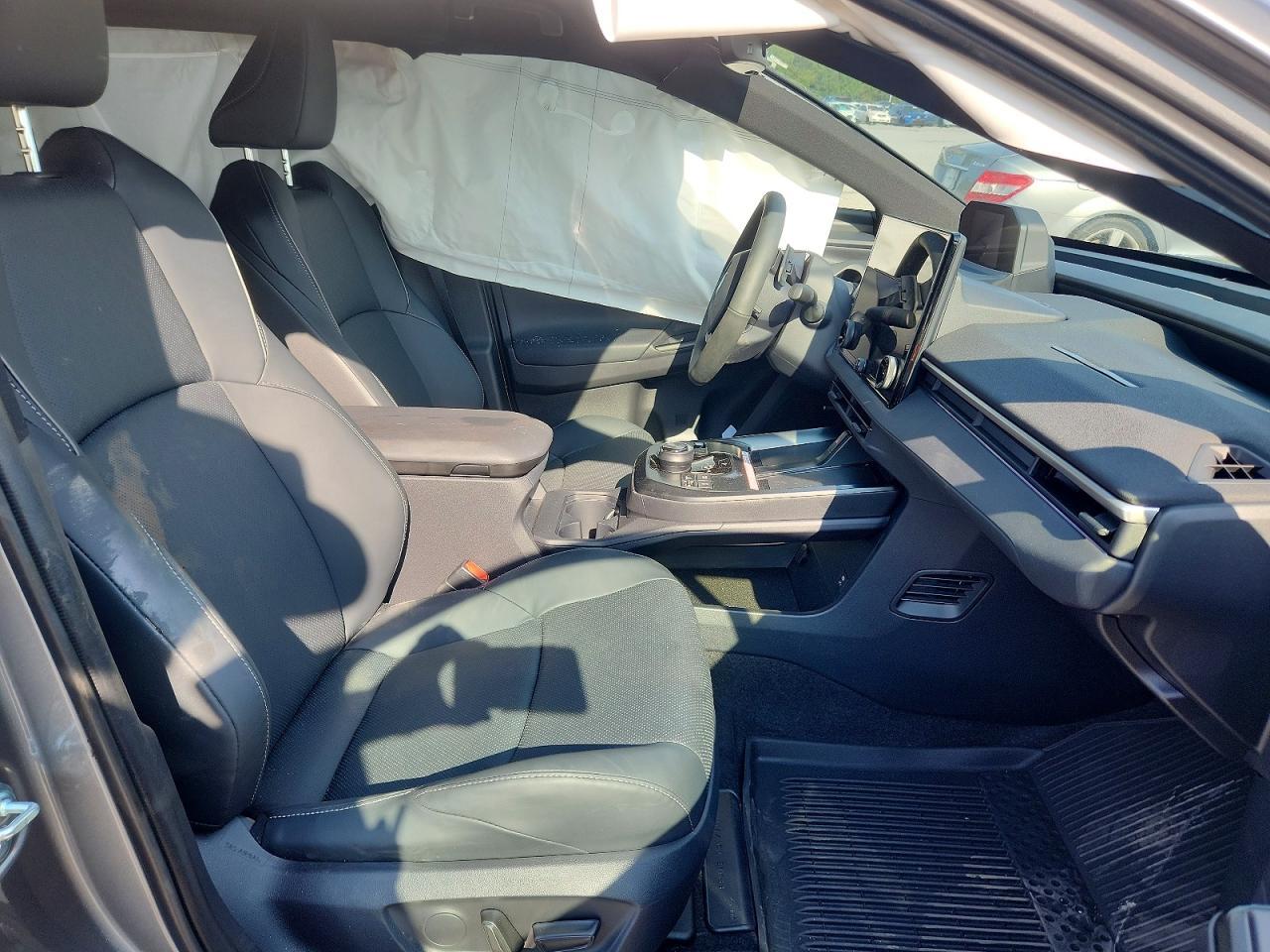 2026 Subaru Solterra Limited Xt - Фото 7