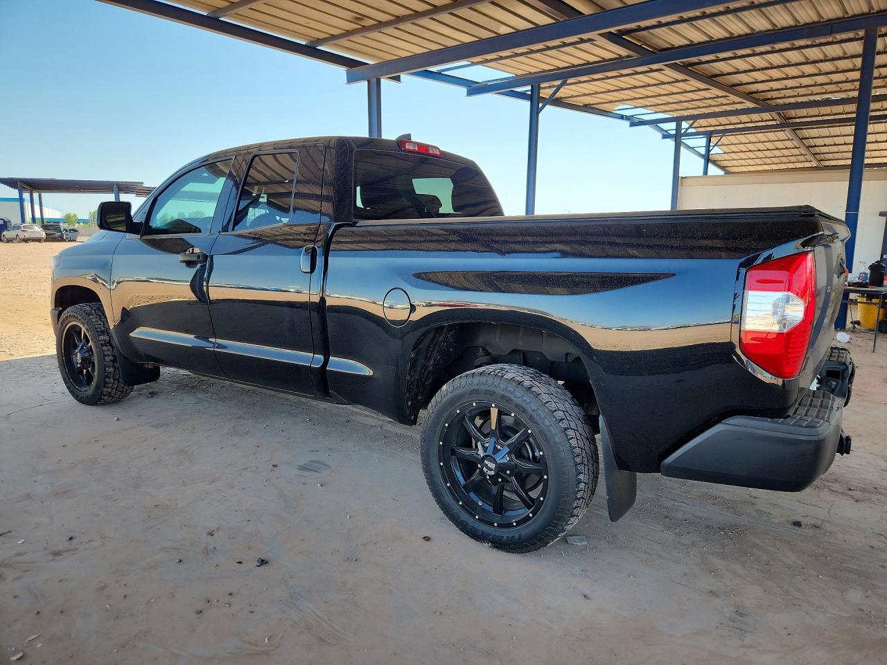 2021 Toyota Tundra Sr - Фото 2