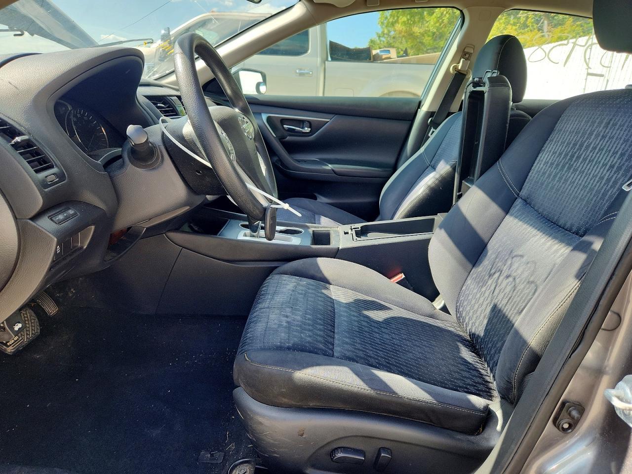 2017 Nissan Altima 2.5 S - Фото 7