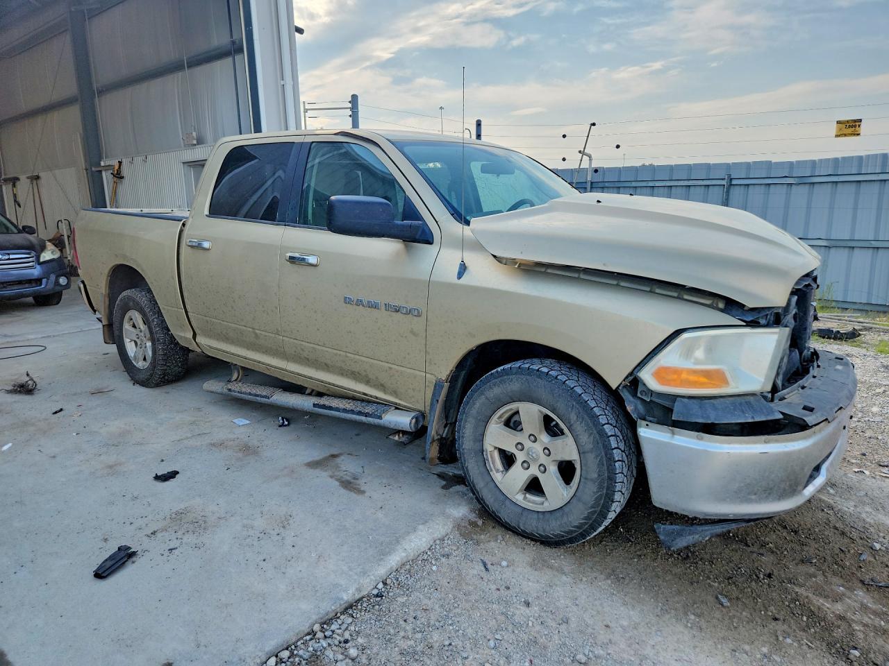 2011 Dodge Ram 1500 - Фото 4