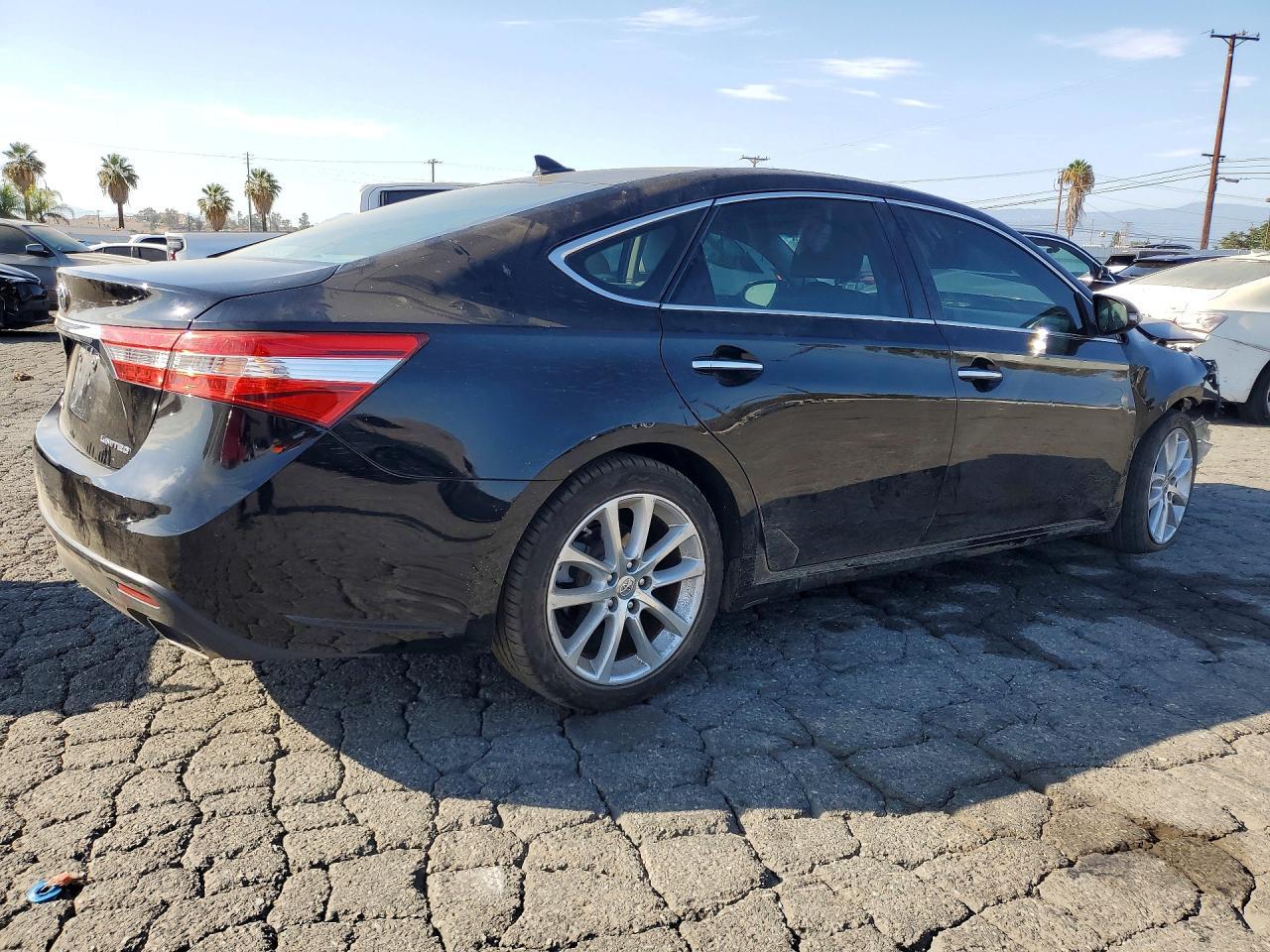 2013 Toyota Avalon Limited - Фото 3