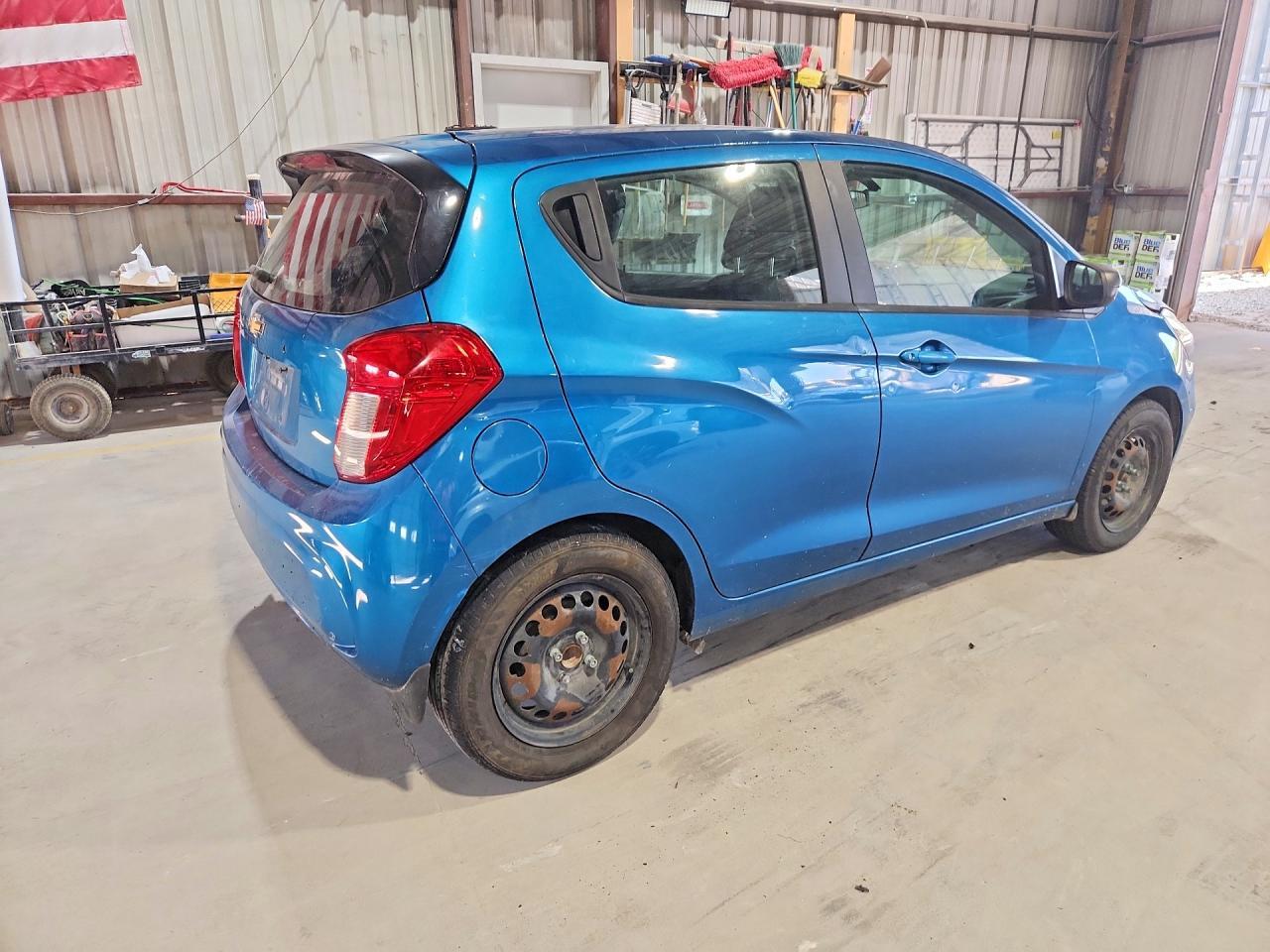 2019 Chevrolet Spark Ls - Фото 3