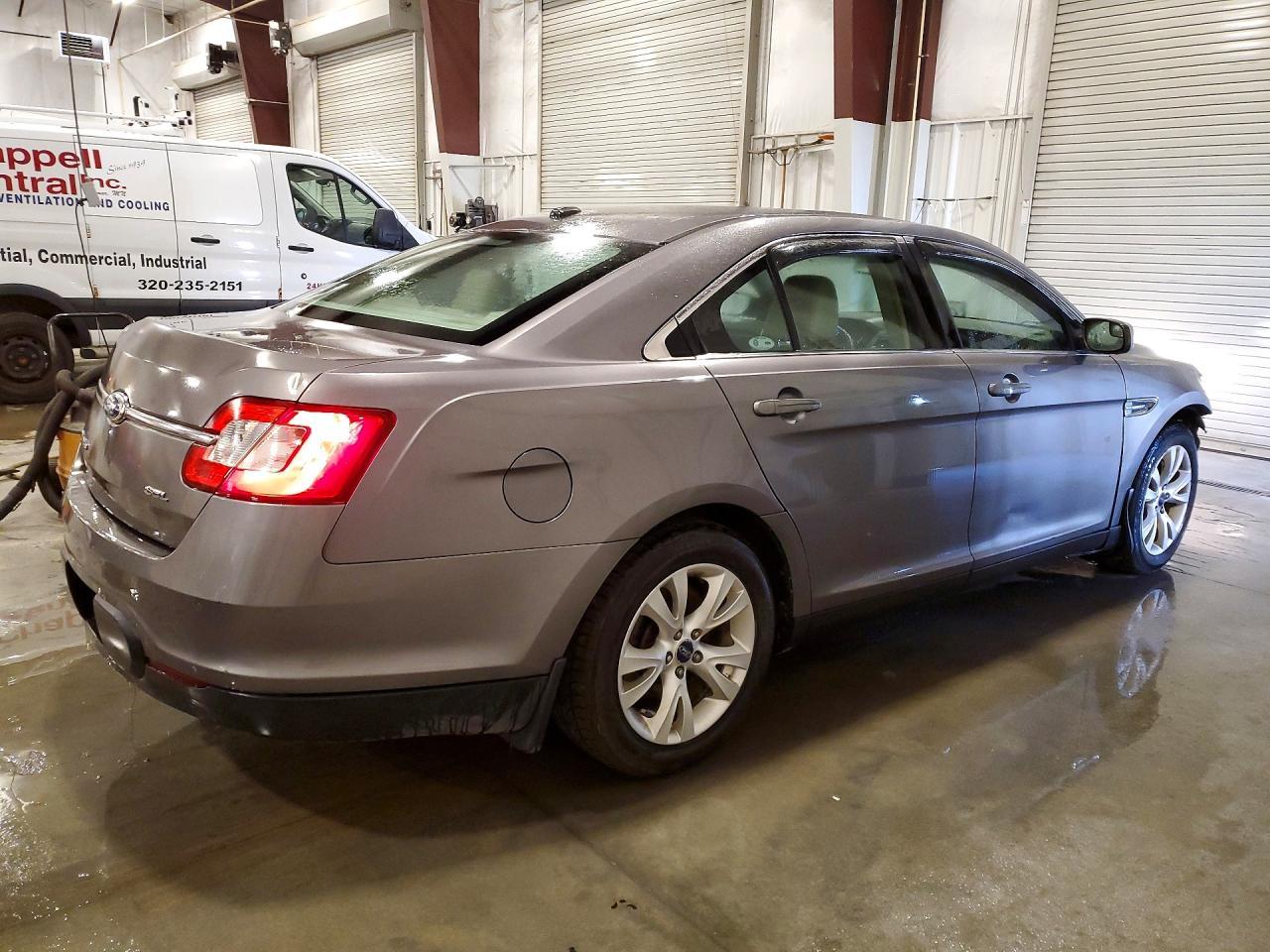 2012 Ford Taurus Sel - Фото 3