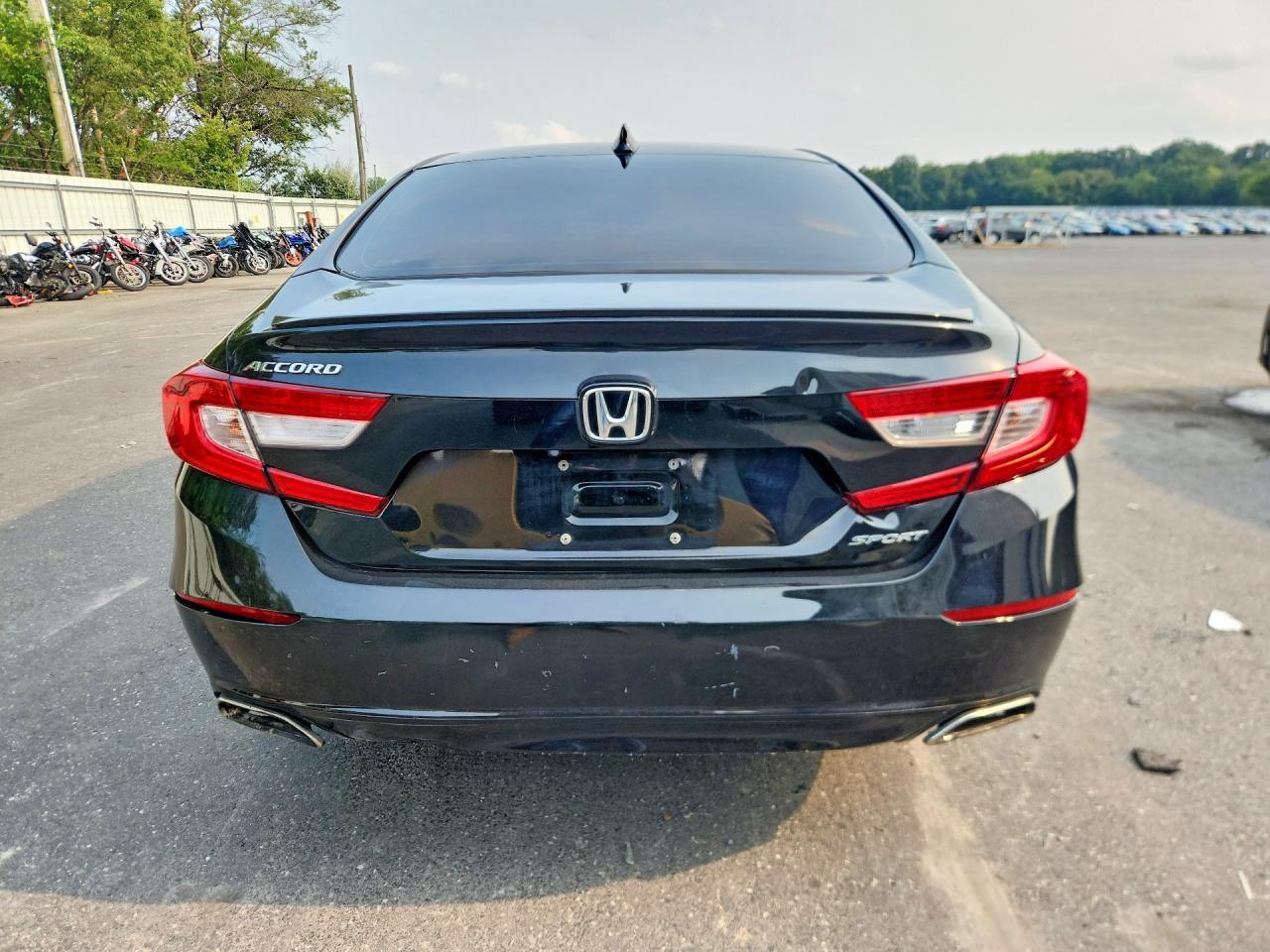 2018 Honda Accord Sport - Image 6