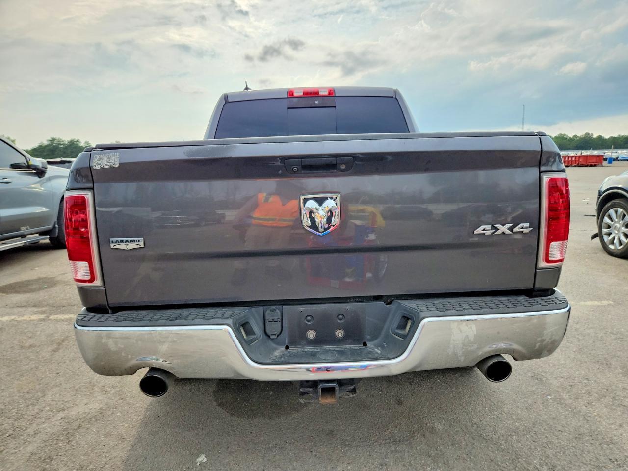 2016 Ram 1500 Laramie - Фото 6