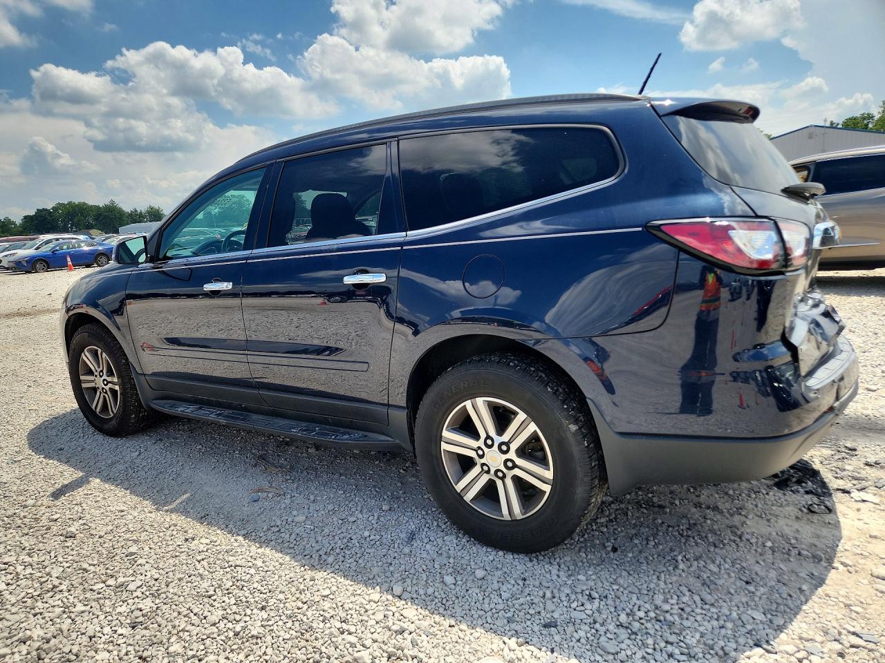 2016 Chevrolet Traverse Lt - Фото 2