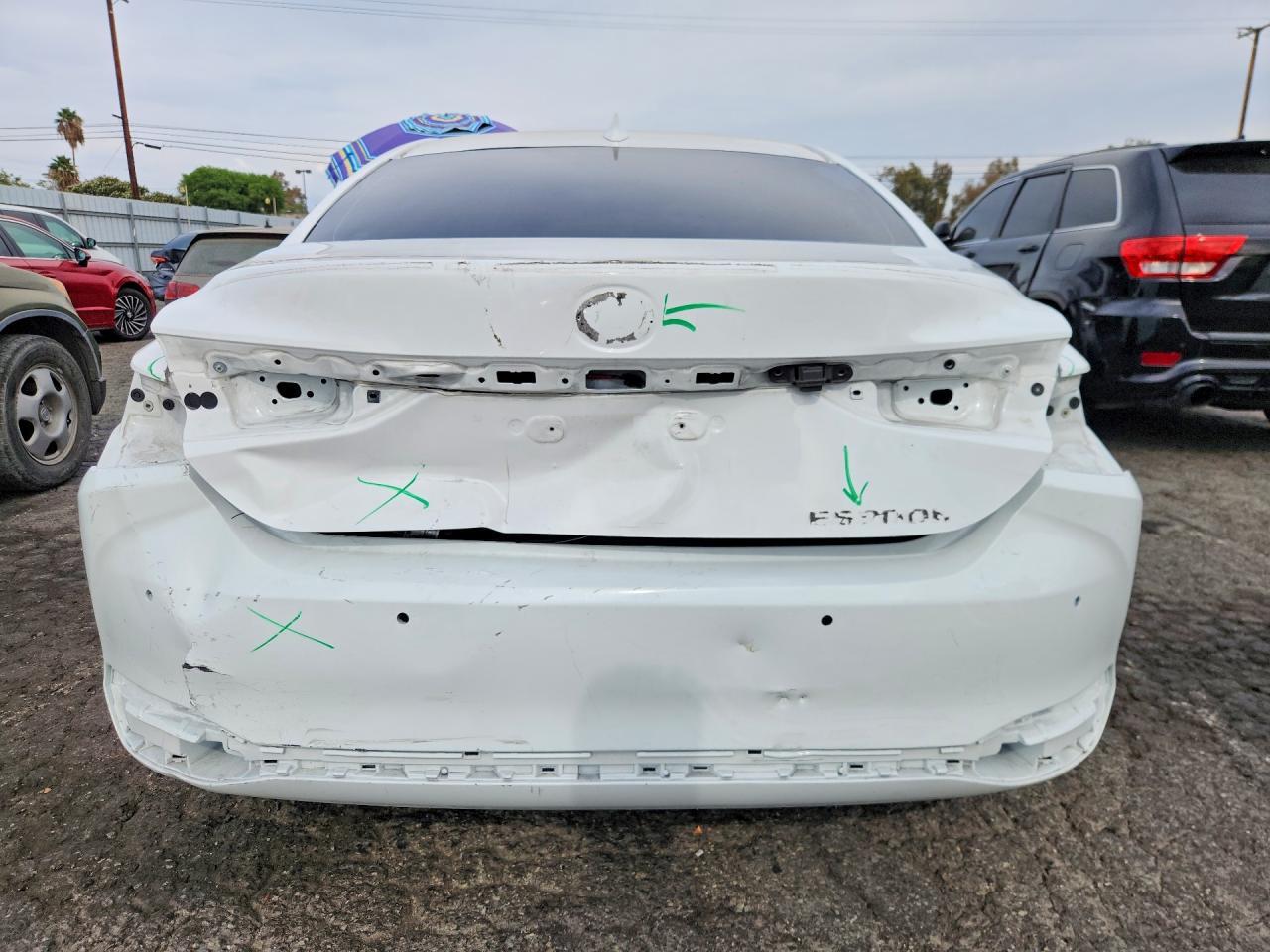 2024 Lexus Es 300H F Sport Handling - Фото 6
