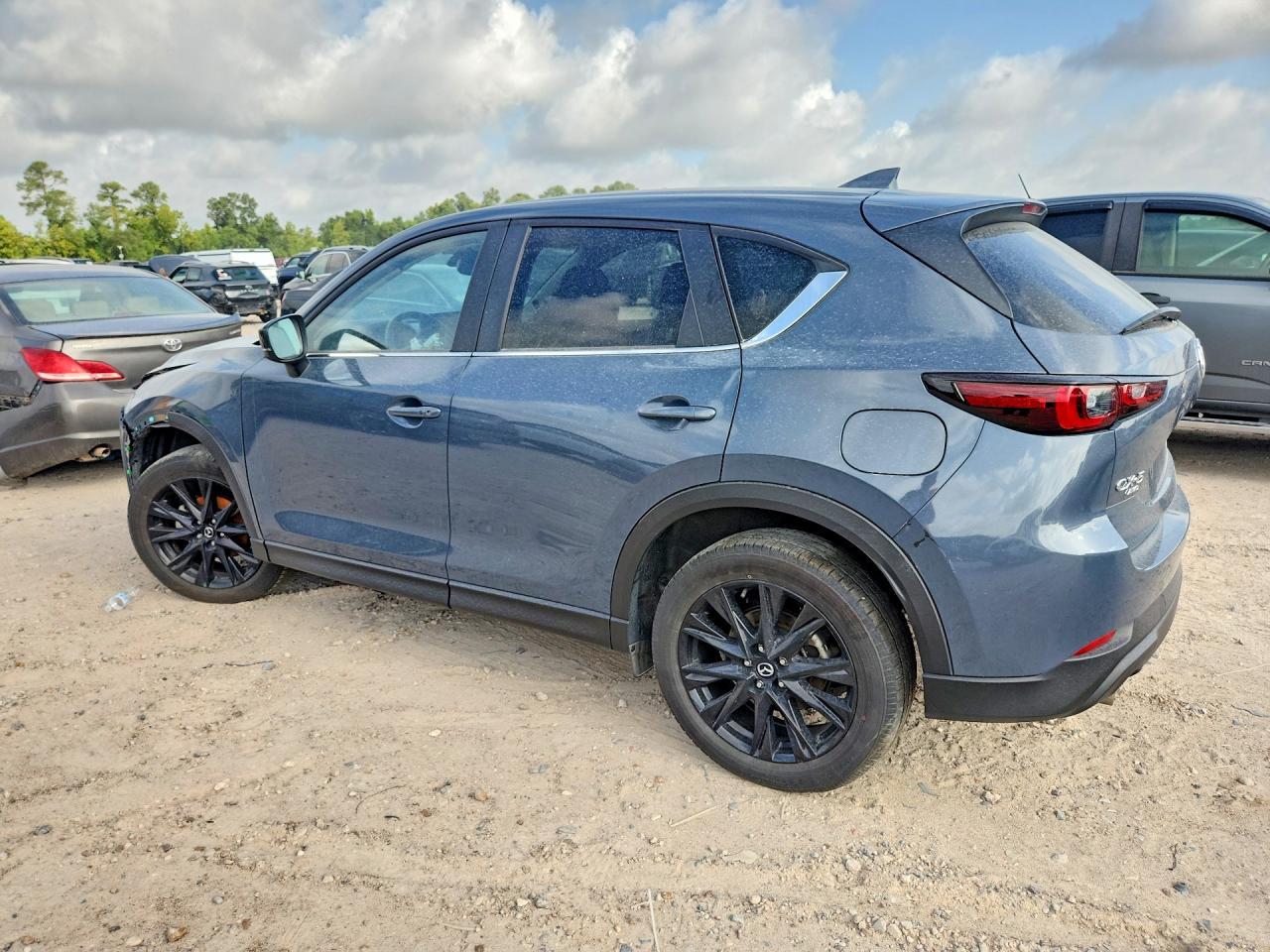 2025 Mazda Cx-5 Preferred - Image 2
