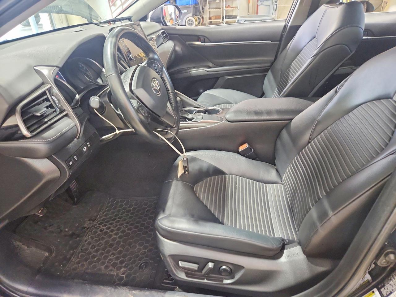 2021 Toyota Camry Se - Фото 7
