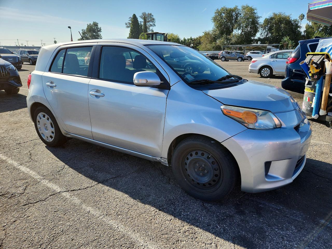 2013 Scion Xd Base - Фото 4