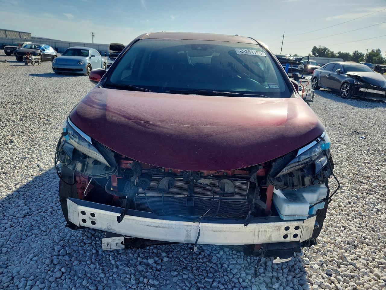 2024 Toyota Sienna Xle - Фото 5
