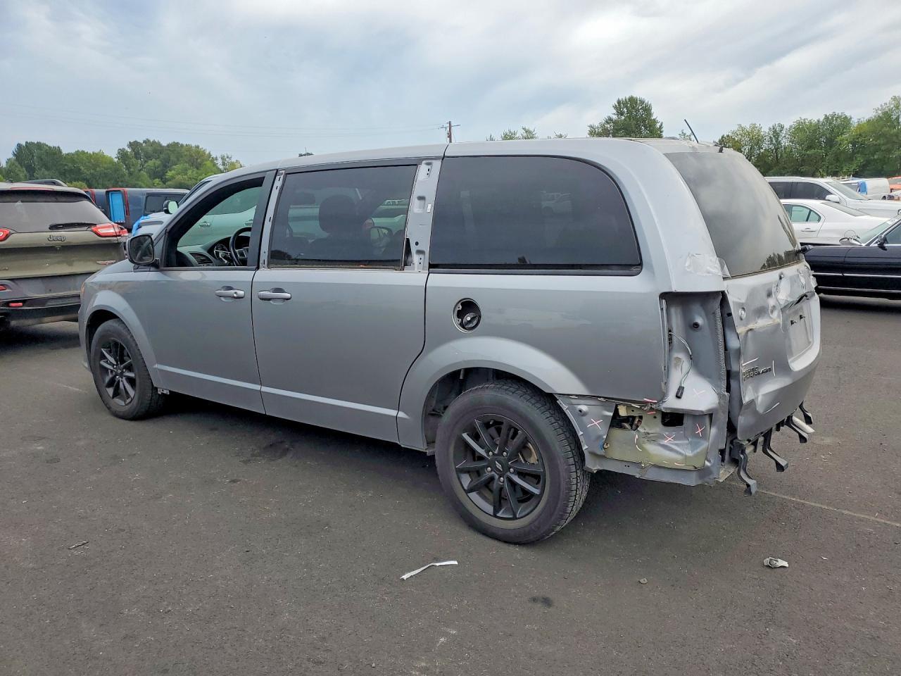 2019 Dodge Grand Caravan Gt - Фото 2