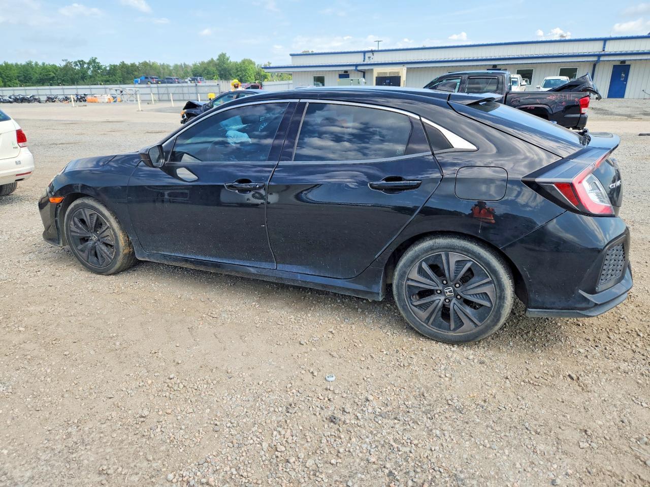 2019 Honda Civic Ex - Image 2