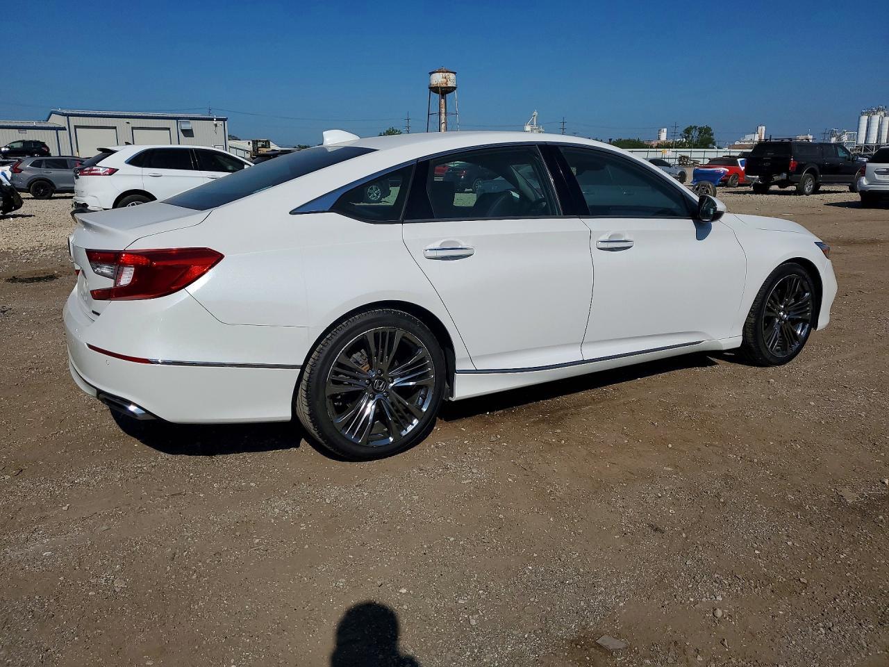 2018 Honda Accord Touring - Фото 3