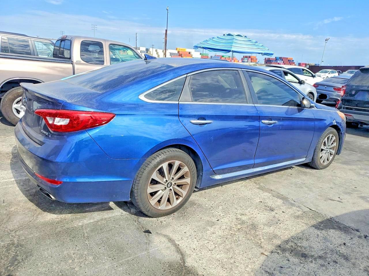 2015 Hyundai Sonata Sport - Image 3