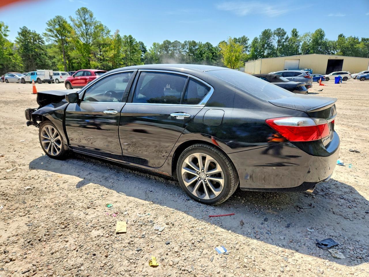 2013 Honda Accord Sport - Image 2