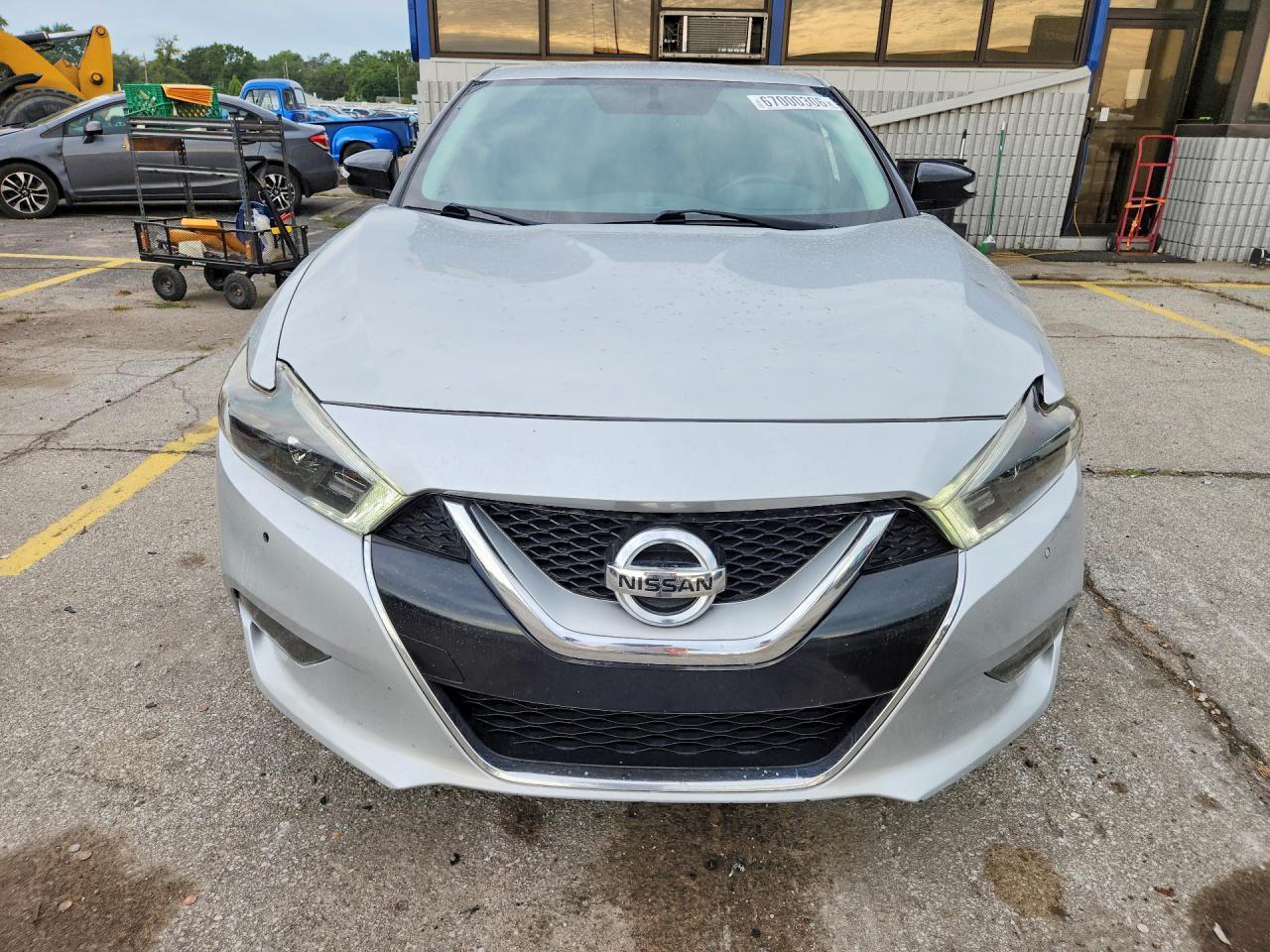 2017 Nissan Maxima 3.5 Sr - Image 5