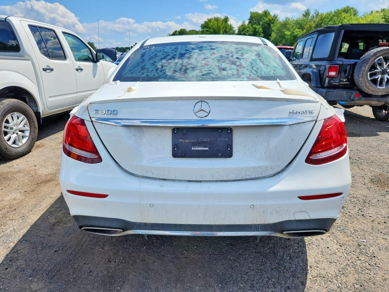 2017 Mercedes-Benz E 300 4Matic - Фото 6