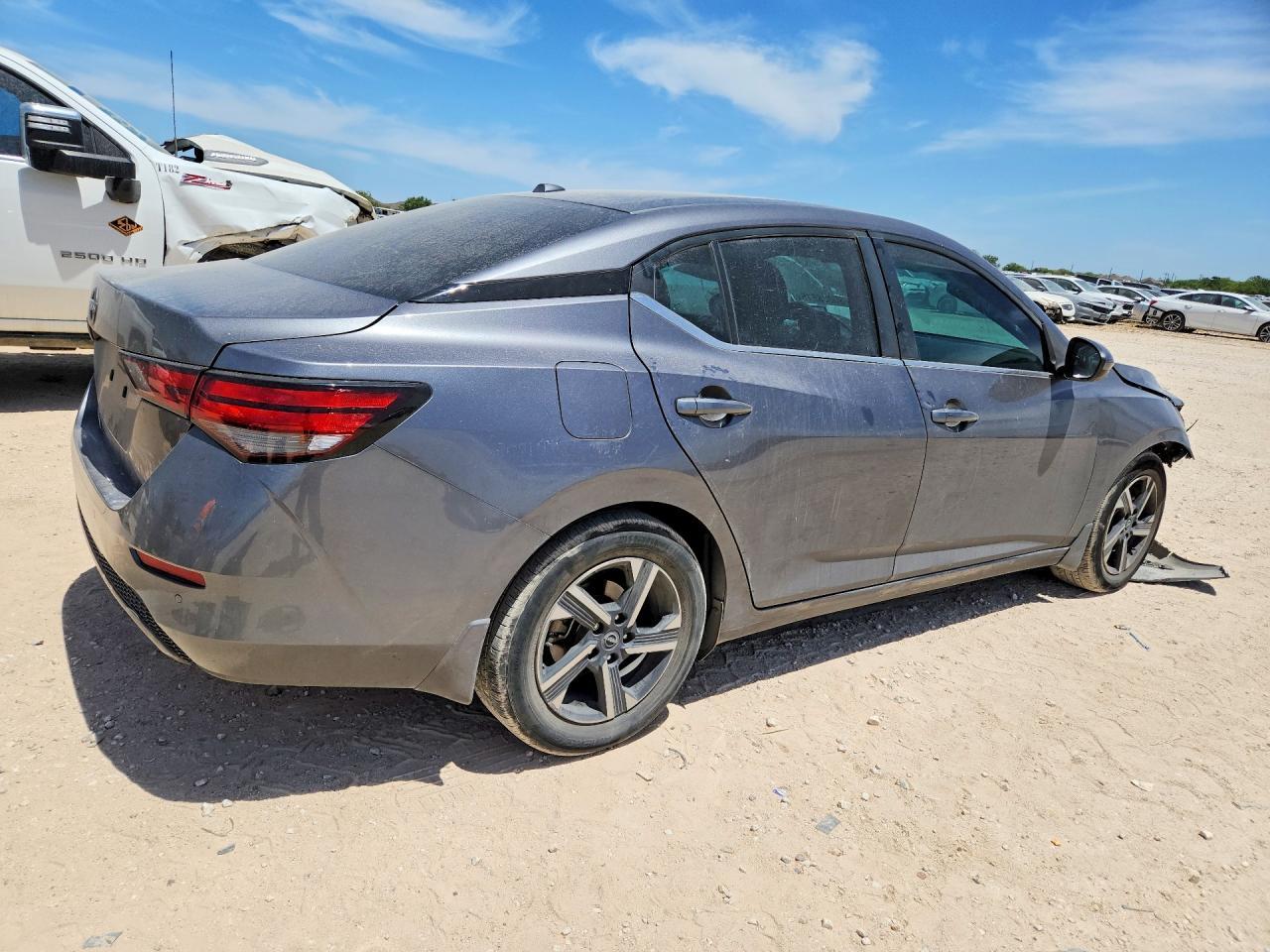 2025 Nissan Sentra Sv - Фото 3