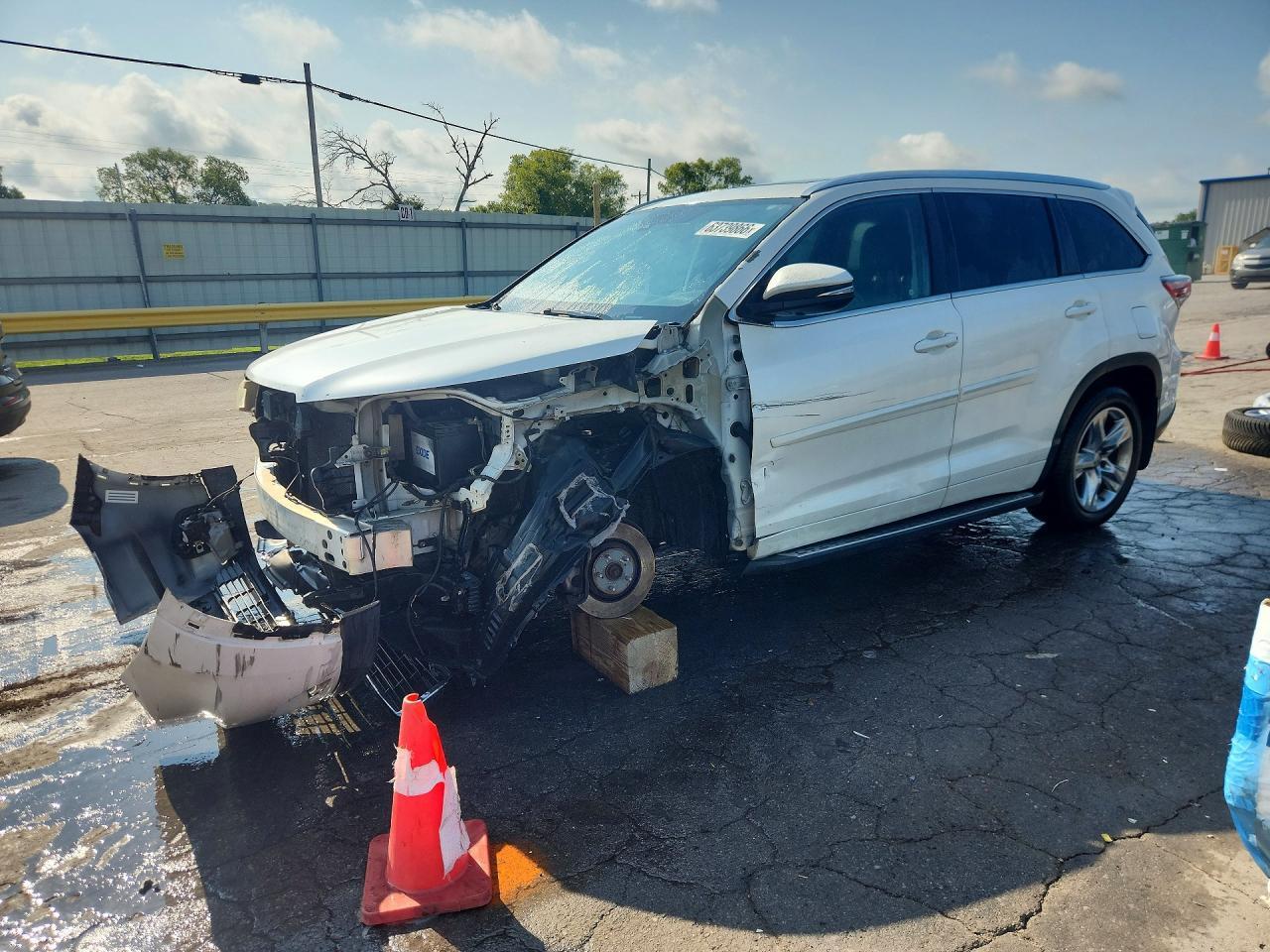 2015 Toyota Highlander Limited Platinum