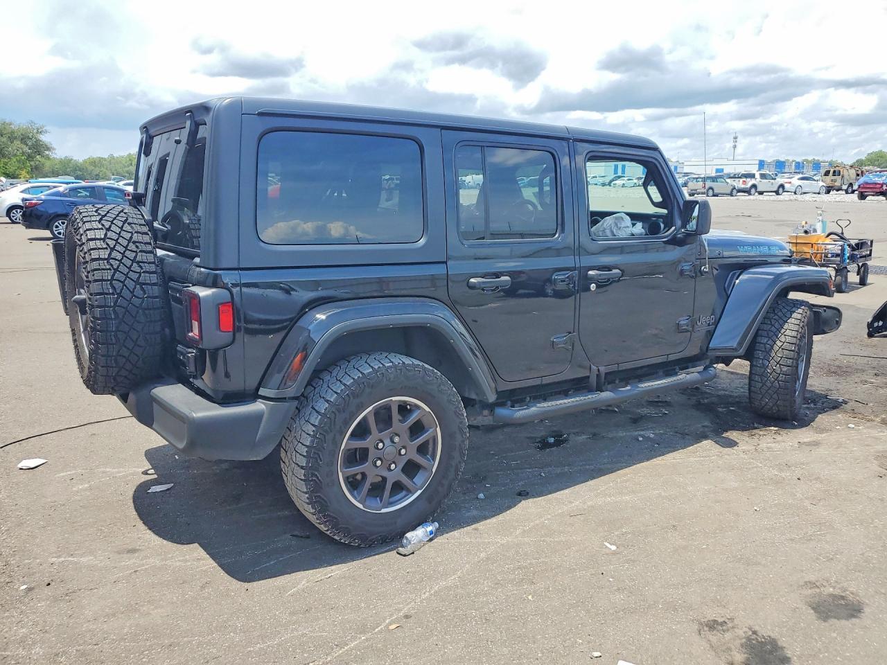 2021 Jeep Wrangler Unlimited Sport - Фото 3