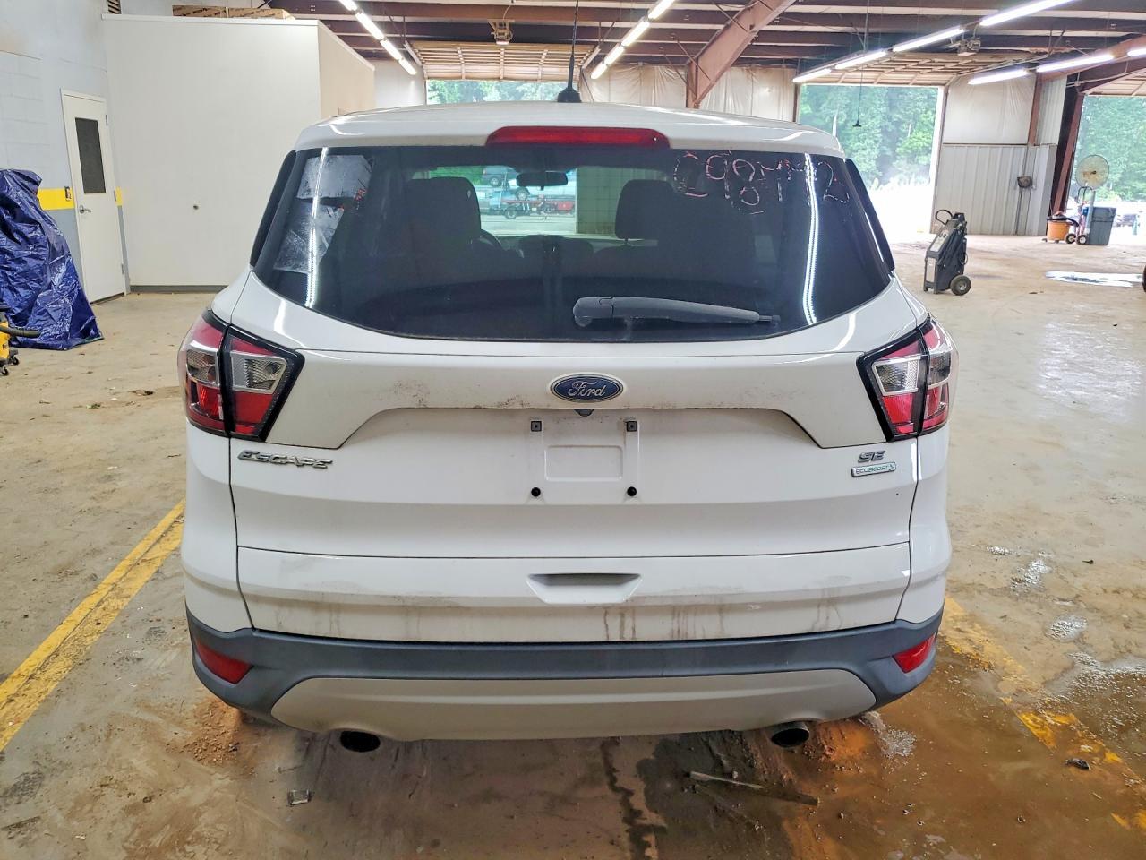2017 Ford Escape Se - Фото 6